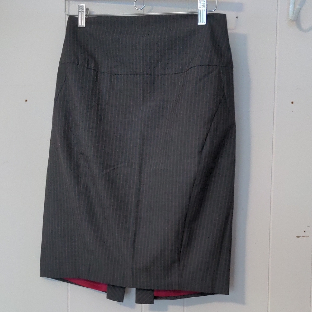 Express Design Studio Hot Pink Pinstripe High-waisted Pencil Skirt Size 6
